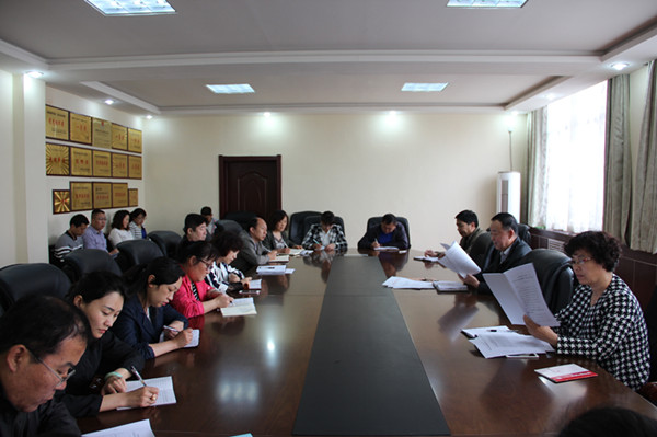 銅富公司學(xué)習(xí)傳達(dá)銅川礦業(yè)公司一季度經(jīng)營分析會(huì)精神